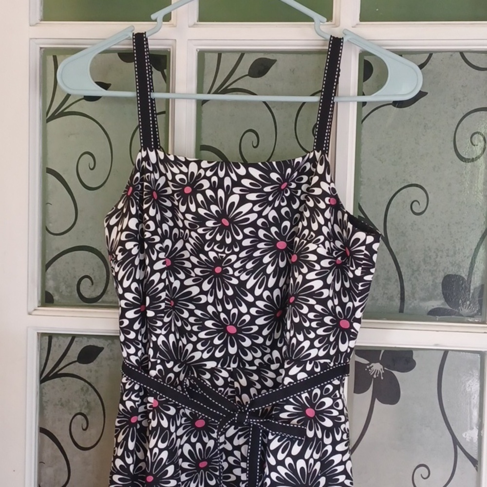 Petite sophisticate dress size 4P summer dress
